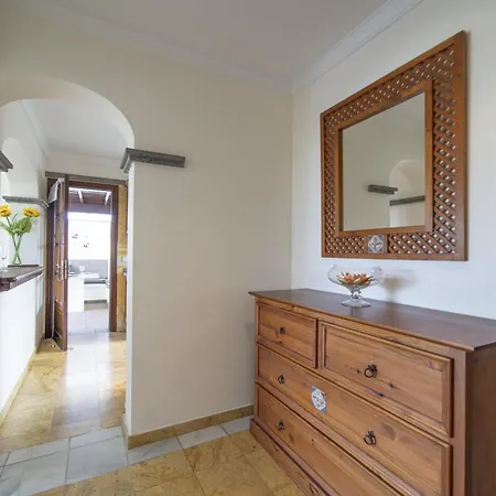 فيلة Exquisite Lanzarote | Stella Lucente | 2 Bedrooms | Private Pool & Enchanted Terrace |